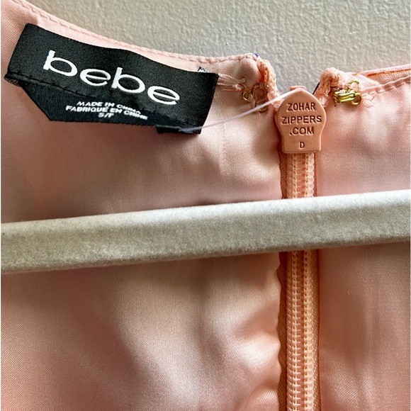 NWT BeBe Floral Romper Pockets Gold Chains Purple Peach Pink - Picture 11 of 11